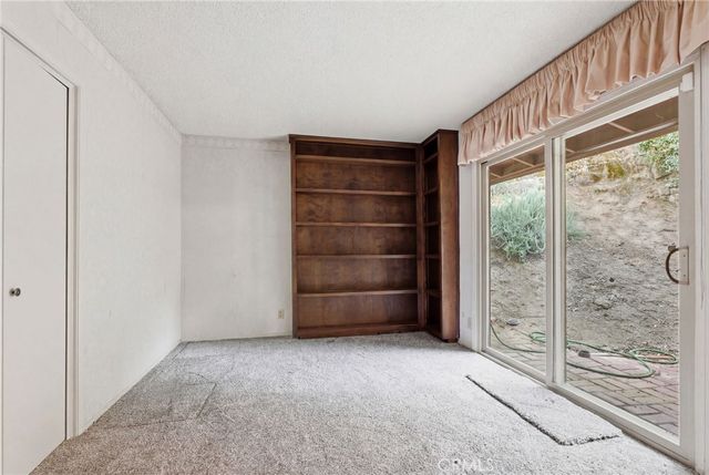 12021 Honey Hill, Grand Terrace, CA 92313