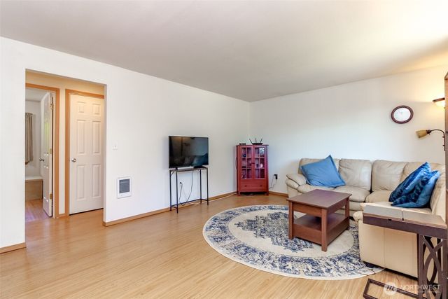 309 S 88th Street, Tacoma, WA 98444