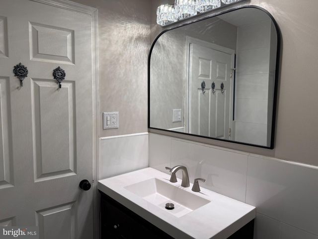 41 ALEXANDER AVE, Merchantville, NJ 08109