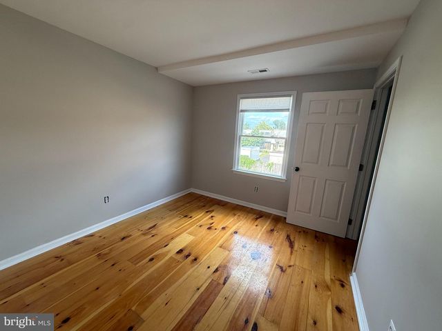 41 ALEXANDER AVE, Merchantville, NJ 08109