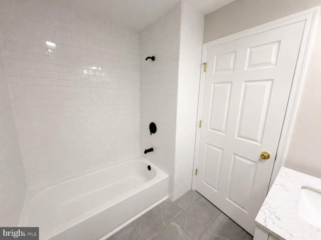 41 ALEXANDER AVE, Merchantville, NJ 08109