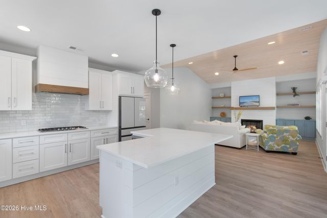 110 SE 14th Street, Oak Island, NC 28465