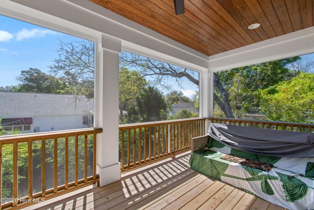 110 SE 14th Street, Oak Island, NC 28465