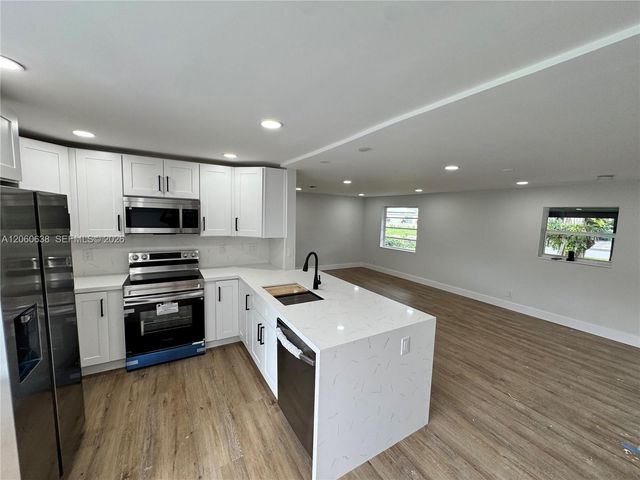 4715 SW 23rd Street, Fort Lauderdale, FL 33317