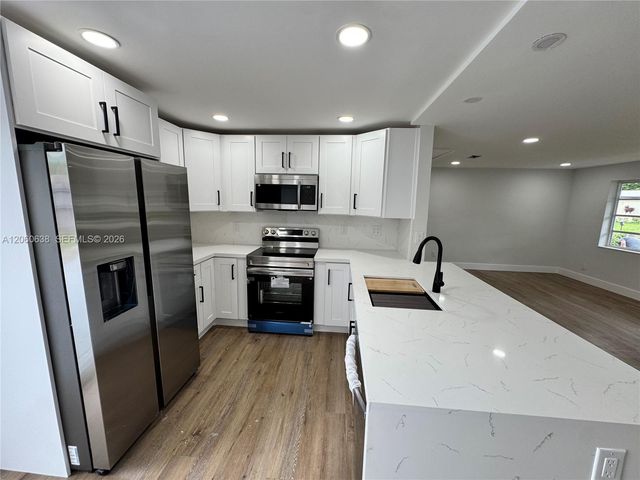 4715 SW 23rd Street, Fort Lauderdale, FL 33317