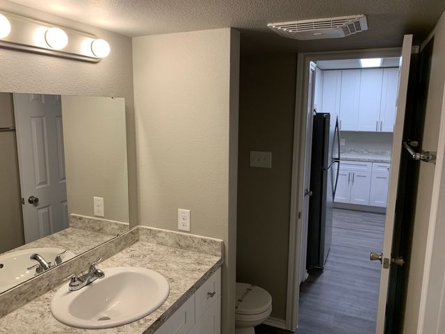 6108 Abrams Road 512, Dallas, TX 75231