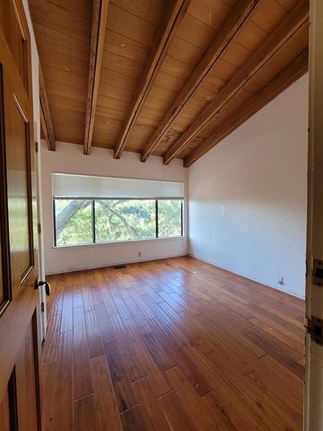 40 Hilldale Ct, Orinda, CA 94563