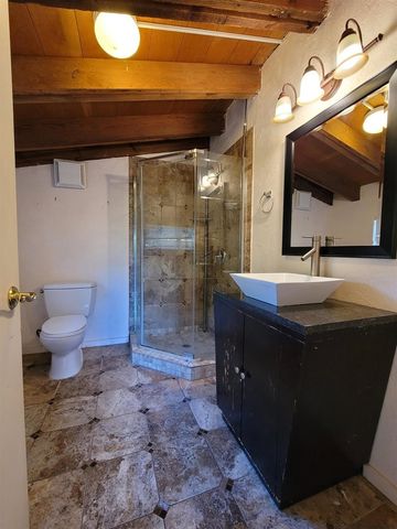 40 Hilldale Ct, Orinda, CA 94563