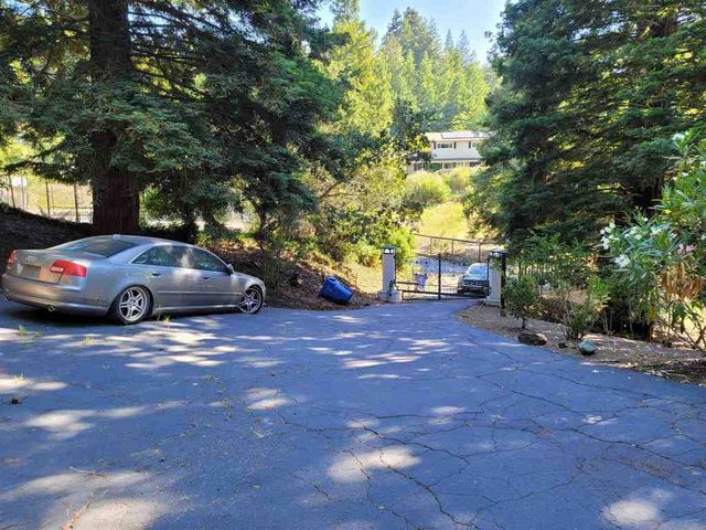 40 Hilldale Ct, Orinda, CA 94563