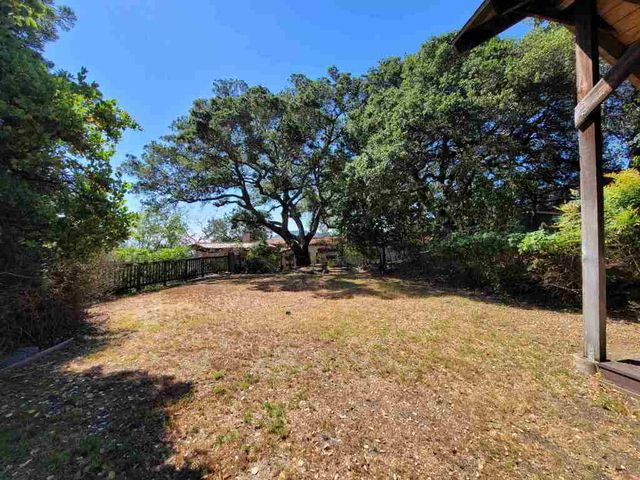 40 Hilldale Ct, Orinda, CA 94563