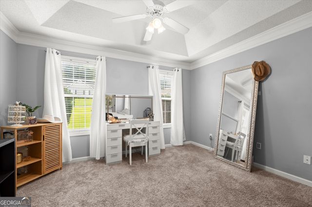5622 Riverside Walk Drive, Sugar Hill, GA 30518