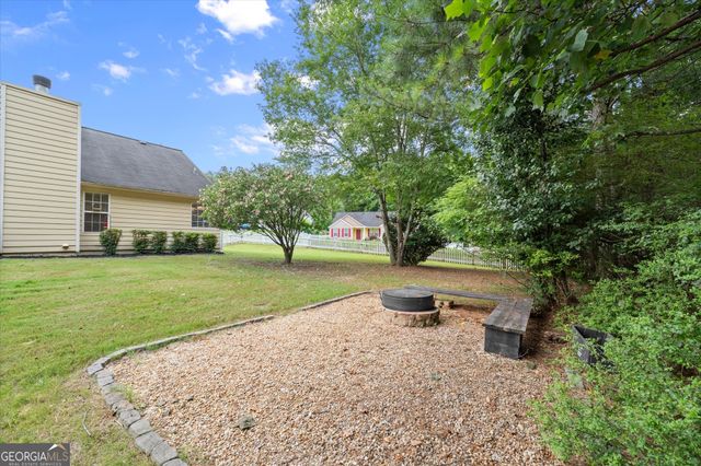 5622 Riverside Walk Drive, Sugar Hill, GA 30518