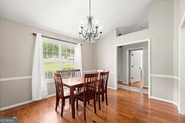 5622 Riverside Walk Drive, Sugar Hill, GA 30518