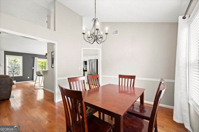 5622 Riverside Walk Drive, Sugar Hill, GA 30518