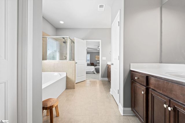 124 Wild Hickory Circle, Easley, SC 29642