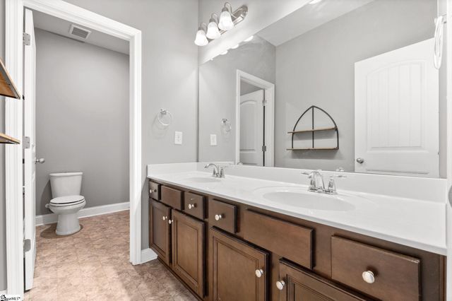 124 Wild Hickory Circle, Easley, SC 29642