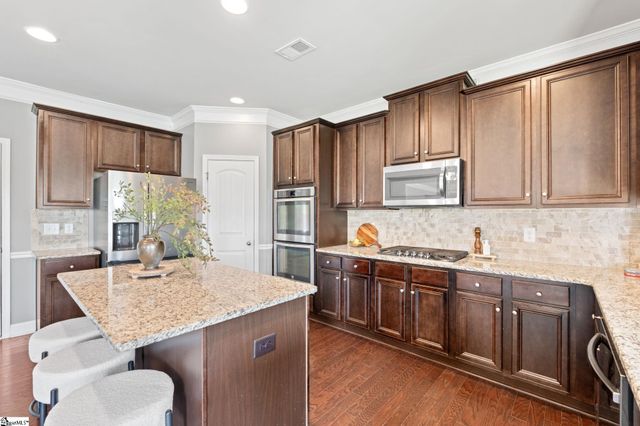 124 Wild Hickory Circle, Easley, SC 29642