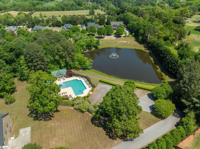 124 Wild Hickory Circle, Easley, SC 29642