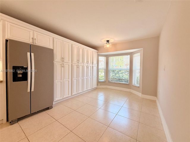 1140 Oysterwood Street, Hollywood, FL 33019