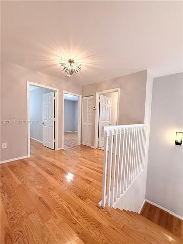 1140 Oysterwood Street, Hollywood, FL 33019