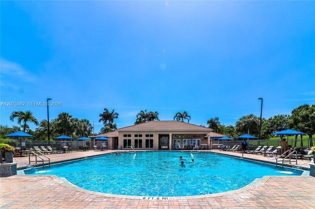 1140 Oysterwood Street, Hollywood, FL 33019