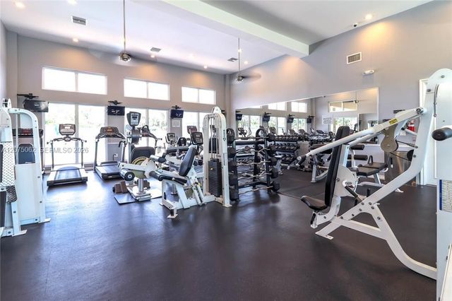 1140 Oysterwood Street, Hollywood, FL 33019