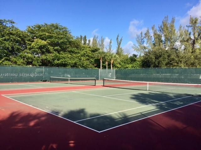 1140 Oysterwood Street, Hollywood, FL 33019