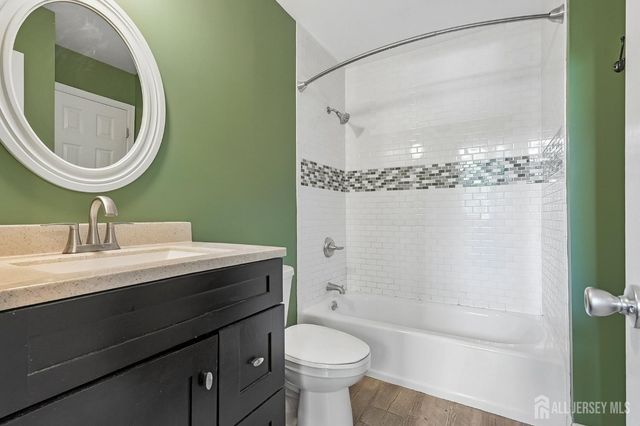 201 S 2nd Avenue 26, Highland Park, NJ 08904