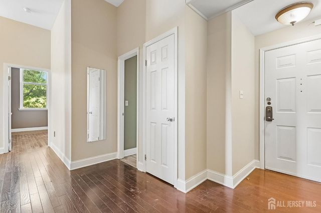 201 S 2nd Avenue 26, Highland Park, NJ 08904