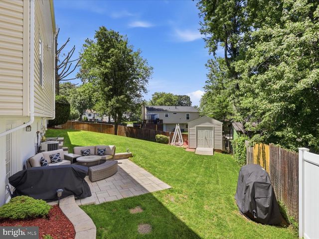 14330 LINDENDALE RD, Woodbridge, VA 22193
