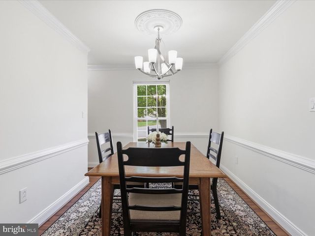 14330 LINDENDALE RD, Woodbridge, VA 22193