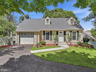 14330 LINDENDALE RD, Woodbridge, VA 22193