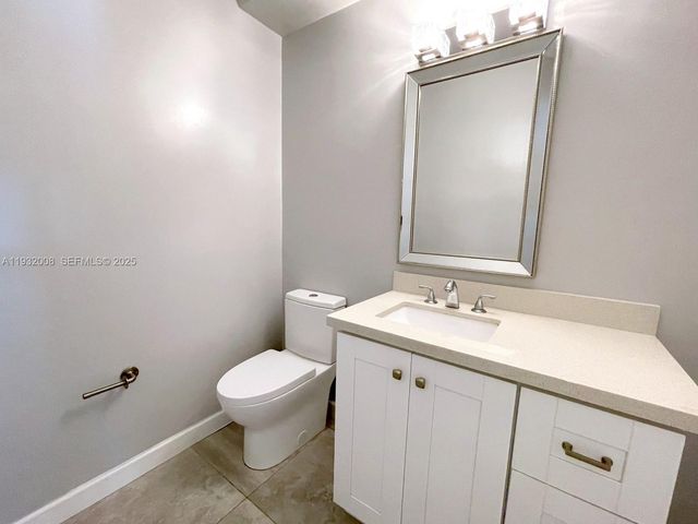 4308 Diamond Ter ., Weston, FL 33331