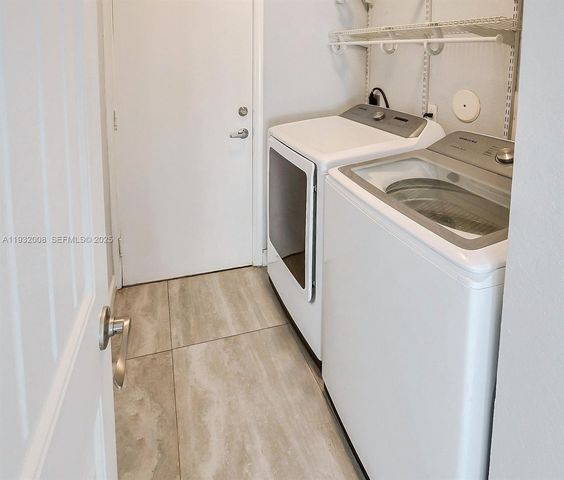 4308 Diamond Ter ., Weston, FL 33331