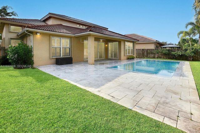 4308 Diamond Ter ., Weston, FL 33331