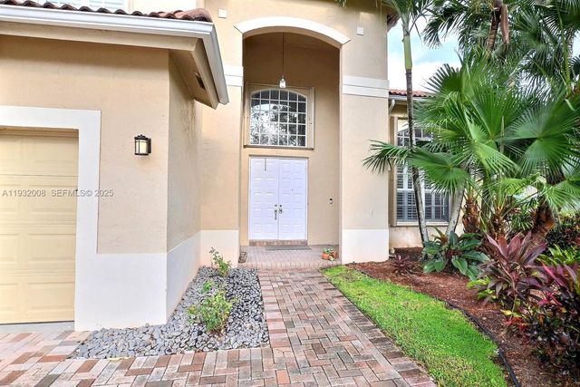 4308 Diamond Ter ., Weston, FL 33331