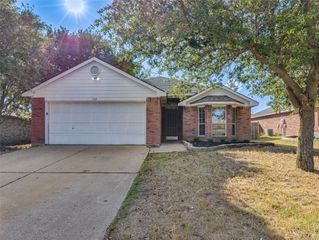 112 Kensington Court, Rhome, TX 76078
