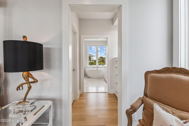 8 Beach Road S, Wilmington, NC 28411