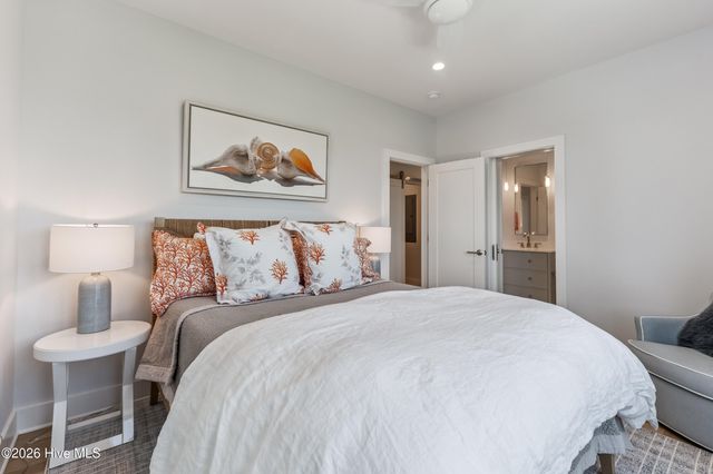 8 Beach Road S, Wilmington, NC 28411