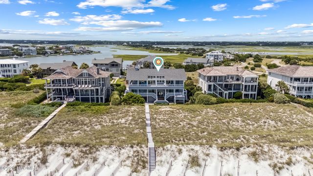 8 Beach Road S, Wilmington, NC 28411