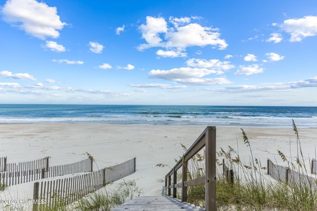 8 Beach Road S, Wilmington, NC 28411