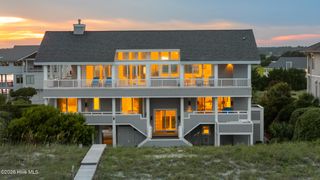 8 Beach Road S, Wilmington, NC 28411