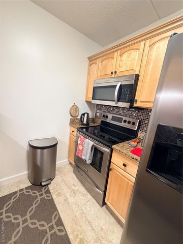 136 Beach 117 Street 410, Rockaway Park, NY 11694