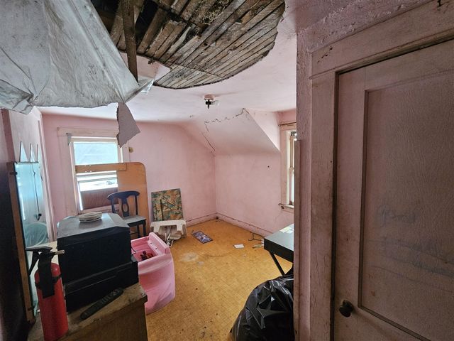 3037 5th Street, Muskegon, MI 49444