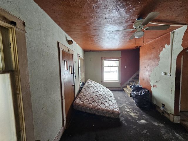 3037 5th Street, Muskegon, MI 49444