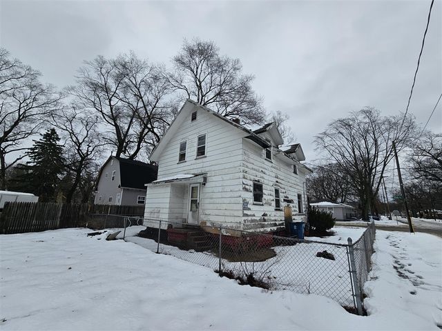3037 5th Street, Muskegon, MI 49444