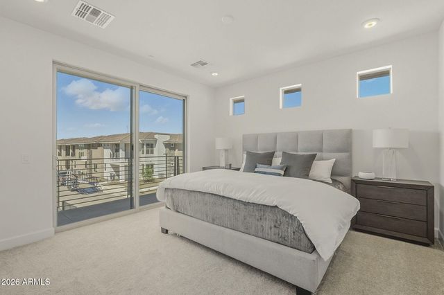 2121 W SONORAN DESERT Drive 99, Phoenix, AZ 85085