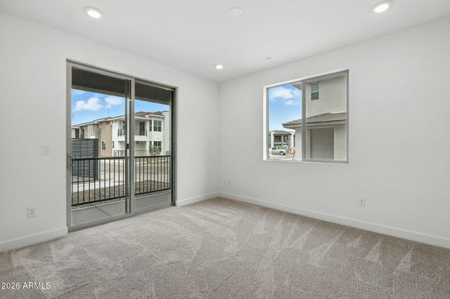 2121 W SONORAN DESERT Drive 99, Phoenix, AZ 85085