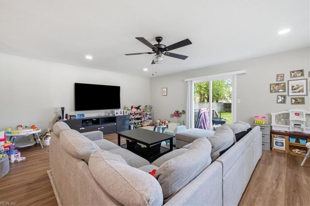 4883 Kennebeck Ave, Norfolk, VA 23513