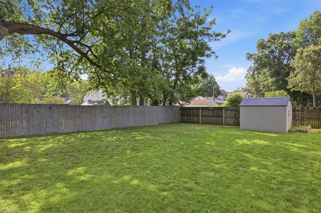 4883 Kennebeck Ave, Norfolk, VA 23513